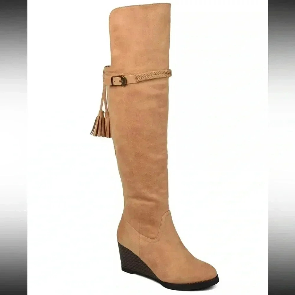 JOURNEE COLLECTION Womens Brown Jezebel Almond Toe Stiletto Riding Boot 7.5 NIB